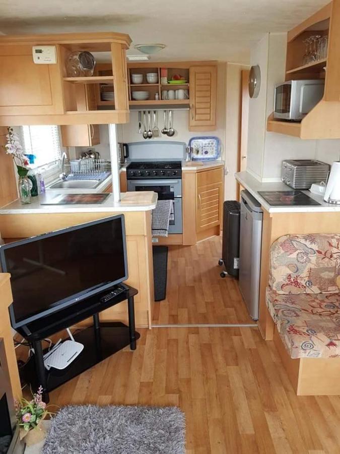 I 10 Caravan 4 Berth Chase Caravan Park Ingoldmells Kültér fotó