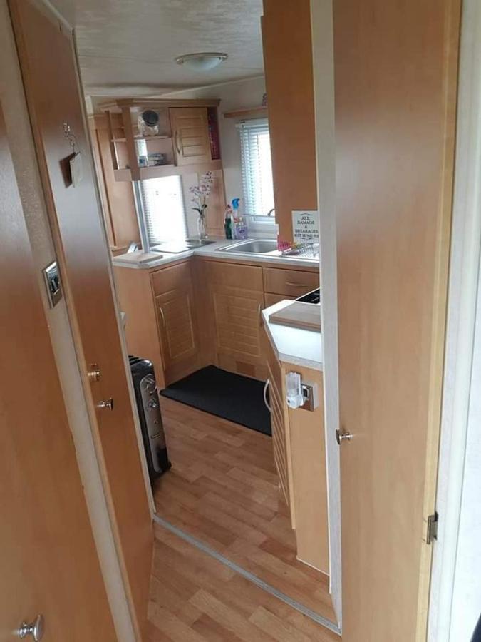 I 10 Caravan 4 Berth Chase Caravan Park Ingoldmells Kültér fotó